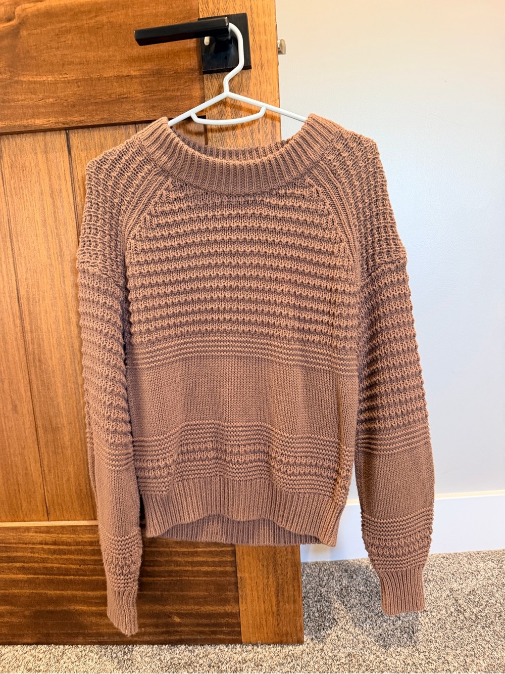 Universal Thread Brown Crewneck Sweater Size XS